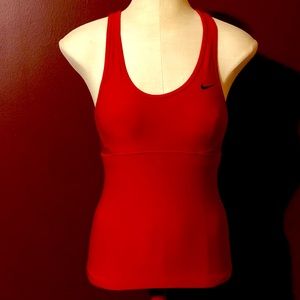 Nike top